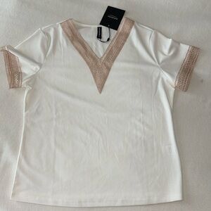 Elegant White V-Neck Top with Lace Trim